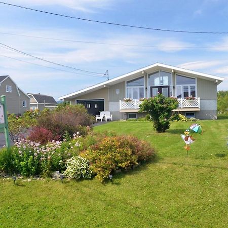 Gîte Pétales de Rose Cap-des-Rosiers Esterno foto